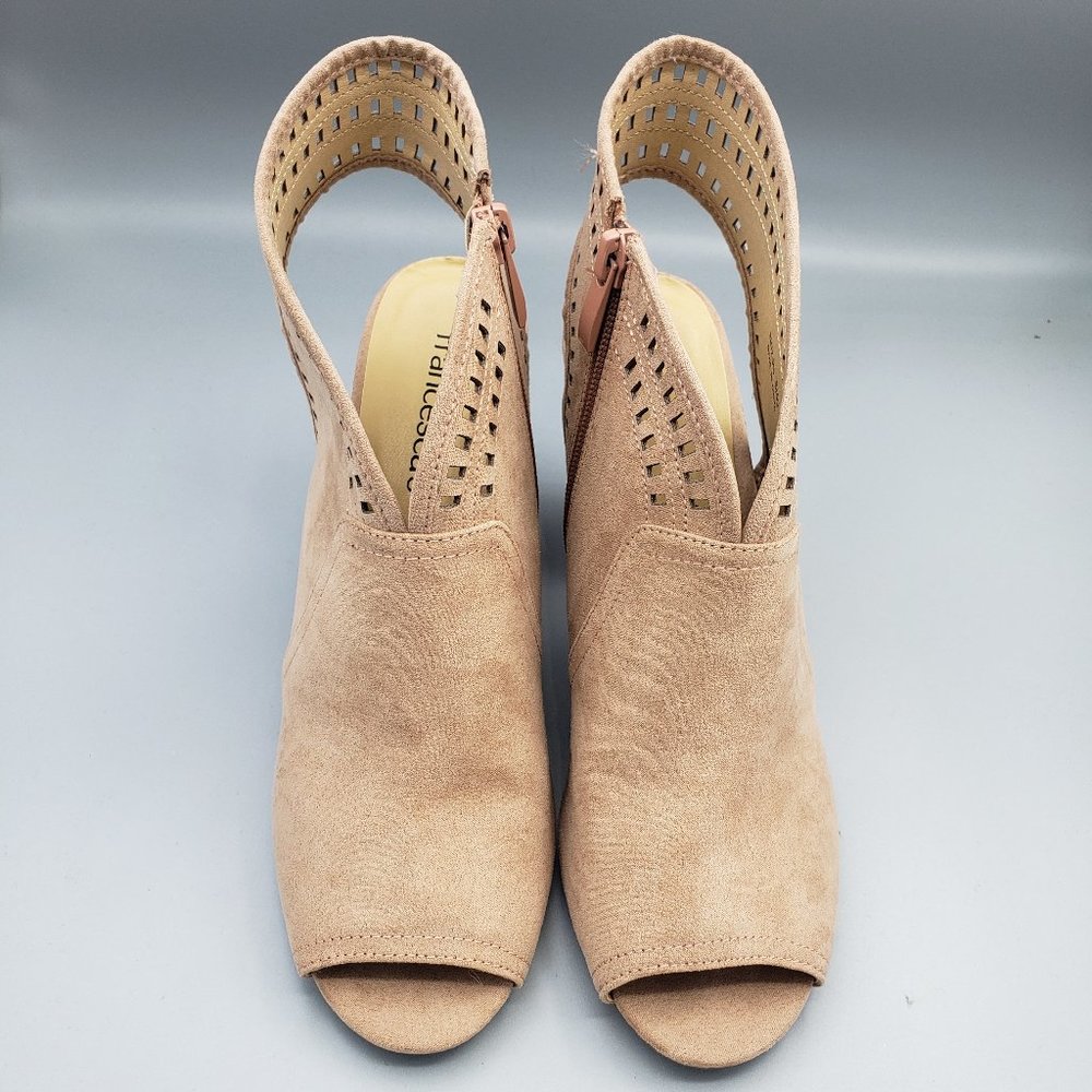 Francesca's Collections Tan Peep Toe Heels